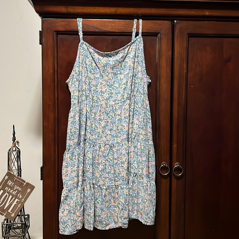 Blue floral short dress